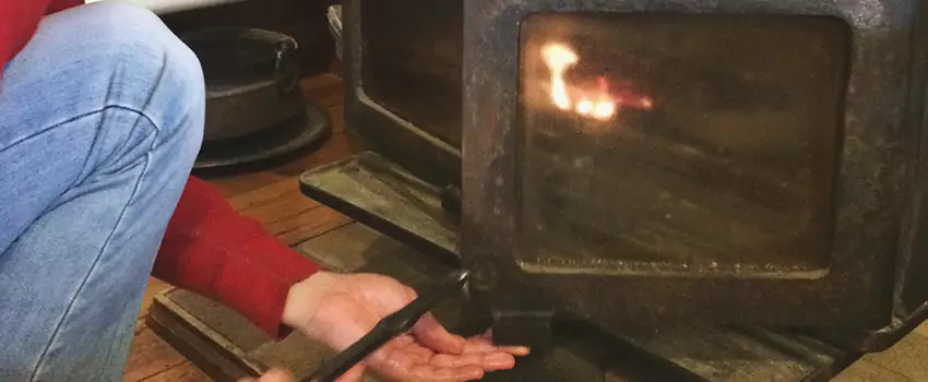 Fireplace Door Installation And Replacement Contractors in University Park East, SK